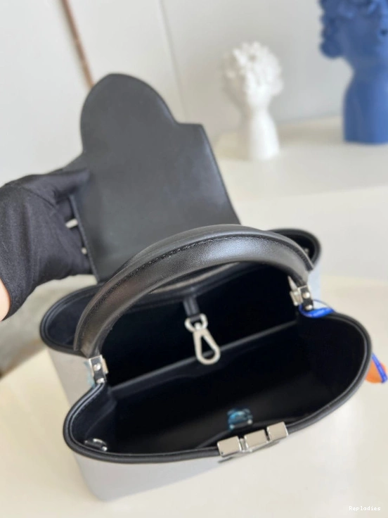Cheap LOUIS BB CAPUCINES VUITTON 0822